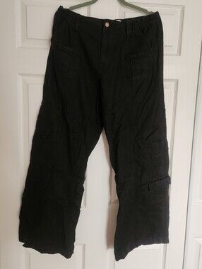 Black Y2K Cargo Pants
